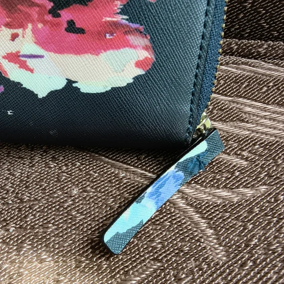 Kate Spade Floral Print Zip-Around Wallet - Multicolor - Picture 4 of 4